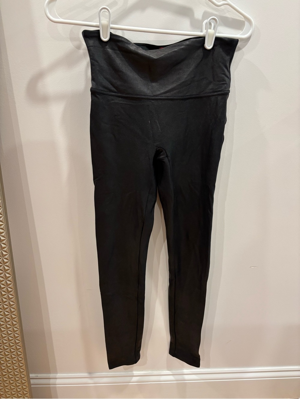 SPANX Black Faux Leather Shaping Leggings - Picture 1 of 3